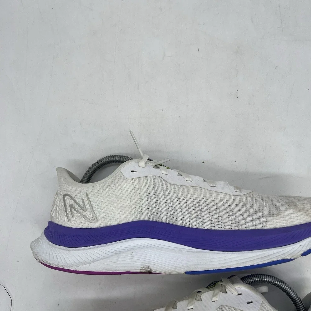 New Balance shop confidence